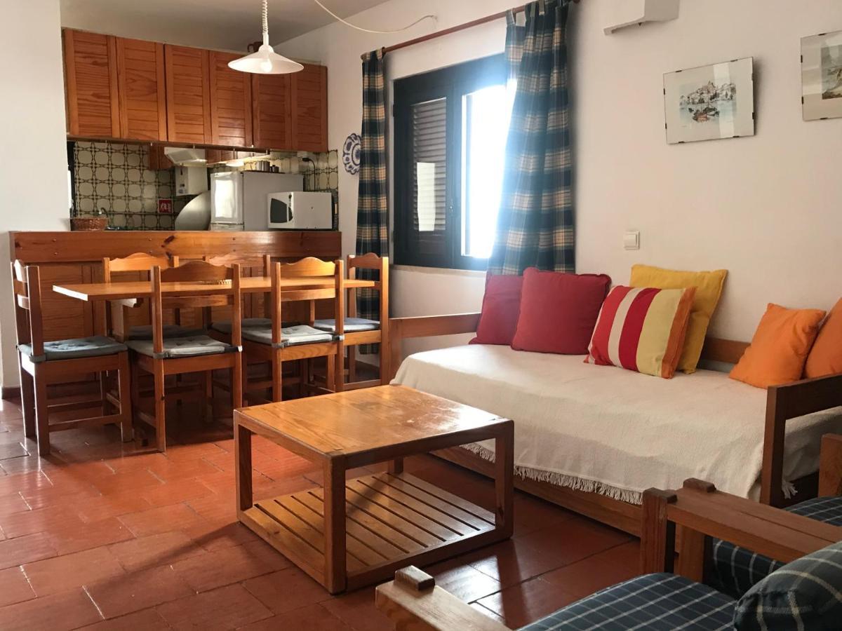 Comfortable Appartment At Albufeira Exteriör bild